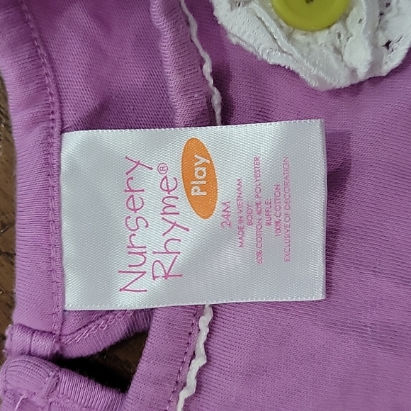 Nursery Rhyme girls shirt - Picture 3 of 3